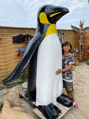 Penguin decoration, Penguin KENAI ALASKA statue height 1.94 meters Little Big Horn