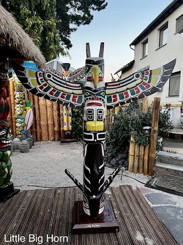 Totem Indian Shop Little Big Horn 2 Meters