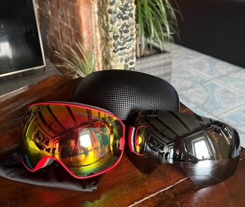 Skibrille Brille Ski Snowboard Schnee Sonne 2 austauschbare Gläser incl. Tasche